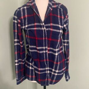 Ladies American Eagle flannel with breast pocket